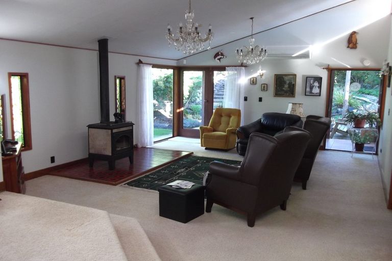 Photo of property in 34 Hukaroa Road, Raetihi, 4632