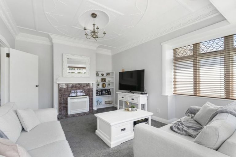 Photo of property in 48 Cudby Street, Woburn, Lower Hutt, 5011