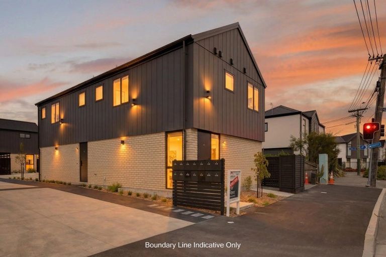 Photo of property in 1/24 New Brighton Road, Shirley, Christchurch, 8061