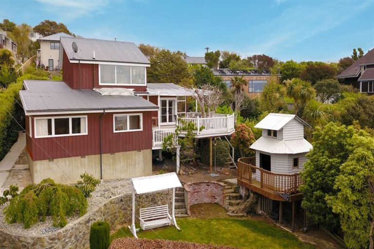 Photo of property in 78 Mount Pleasant Road, Mount Pleasant, Christchurch, 8081