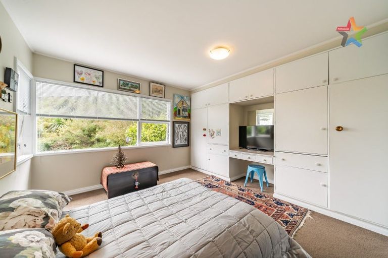 Photo of property in 15 Cleary Street, Waterloo, Lower Hutt, 5011