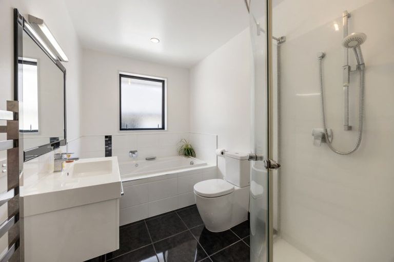 Photo of property in 16 Alford Place, Huntington, Hamilton, 3210