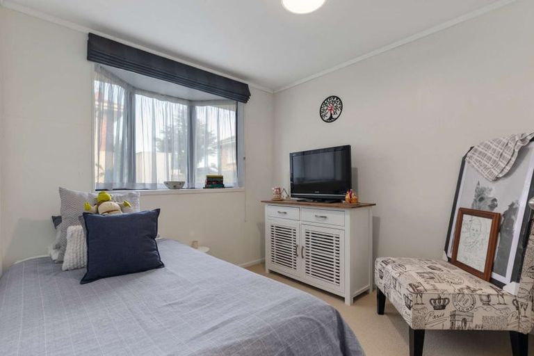 Photo of property in 115b Beach Road, Pahurehure, Papakura, 2113