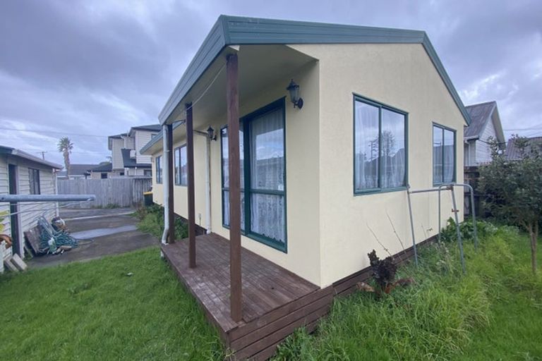 Photo of property in 127b Puhinui Road, Papatoetoe, Auckland, 2104