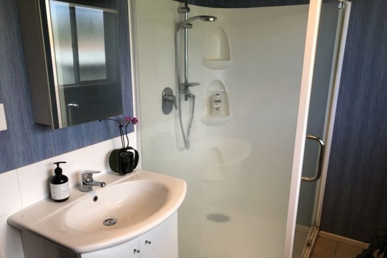 Photo of property in 7 Jenkins Place, Waitara, 4320