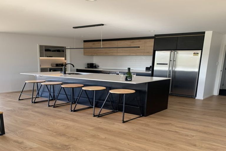 Photo of property in 33 Te Paea Avenue, Karaka, 2124