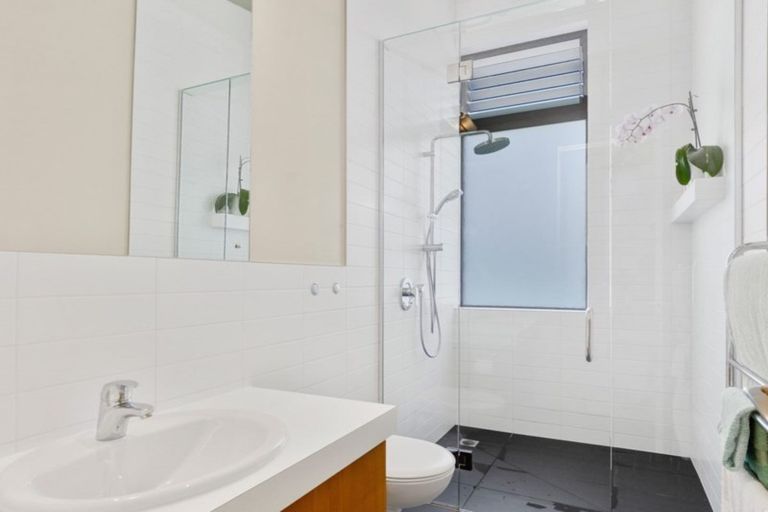 Photo of property in 200 Waiteitei Road, Wellsford, 0974