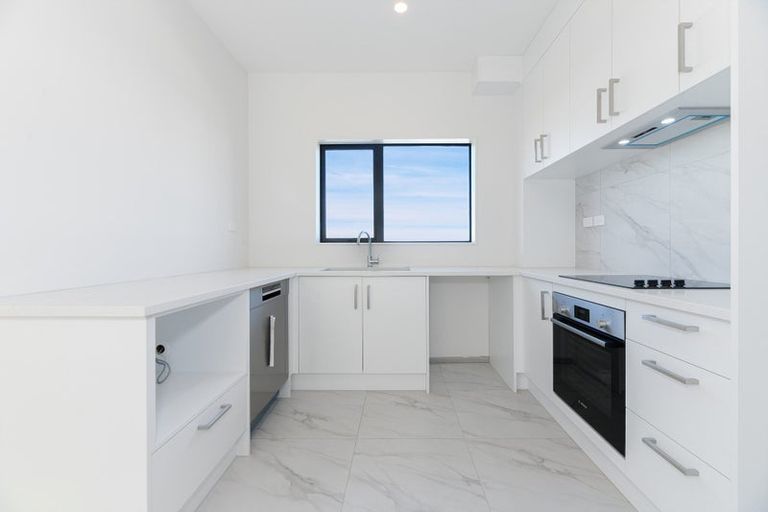 Photo of property in 7 Heketara Place, Papakura, 2110