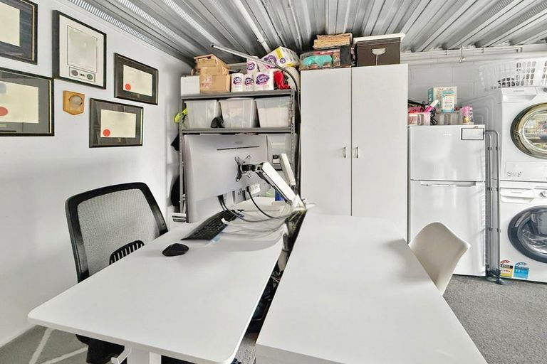 Photo of property in 39 Little George Street, Thorndon, Wellington, 6011