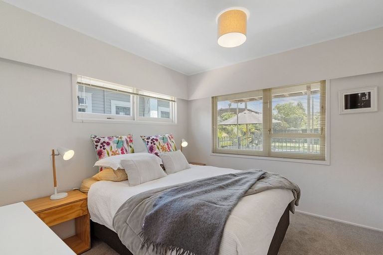 Photo of property in 80 Ngataringa Road, Devonport, Auckland, 0624
