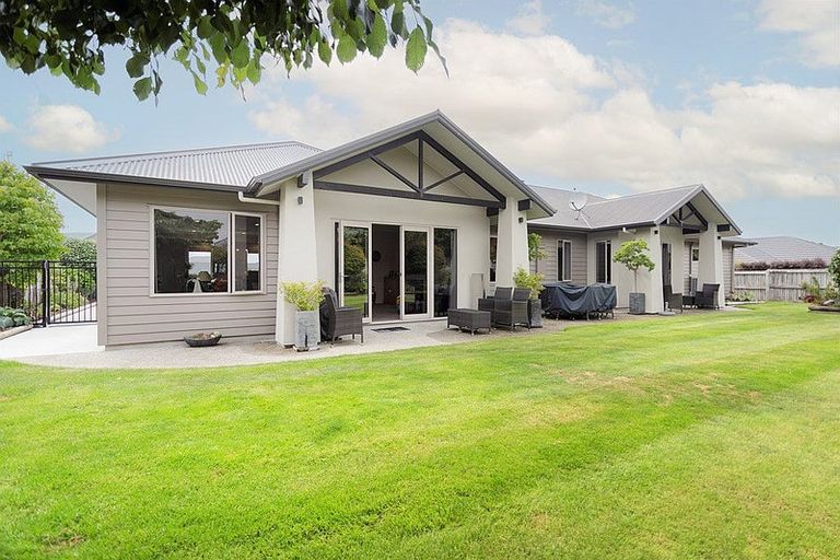 Photo of property in 12 North Ridge Drive, Oamaru North, Oamaru, 9400