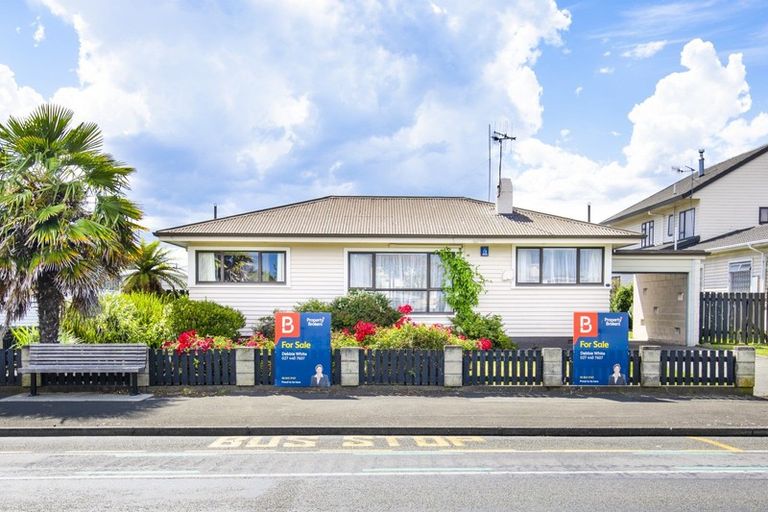 Photo of property in 301 Kennedy Road, Onekawa, Napier, 4110