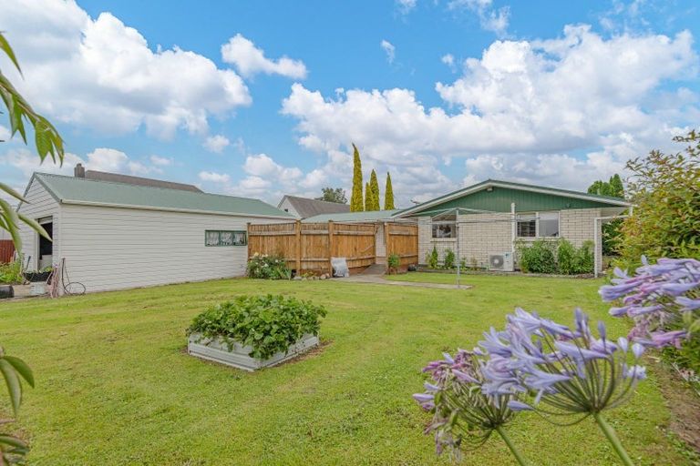 Photo of property in 10 Victoria Street, Pahiatua, 4910
