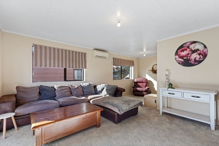 Photo of property in 59 Welcome Bay Road, Welcome Bay, Tauranga, 3112