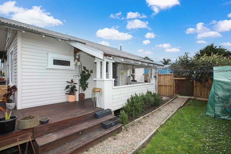 Photo of property in 30 Higgins Road, Frankton, Hamilton, 3204