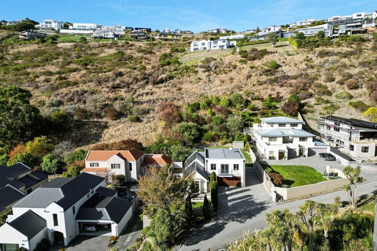 Photo of property in 5 Virginia Lane, Mount Pleasant, Christchurch, 8081