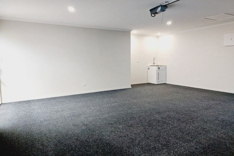 Photo of property in 27 Leathem Crescent, Pokeno, 2402