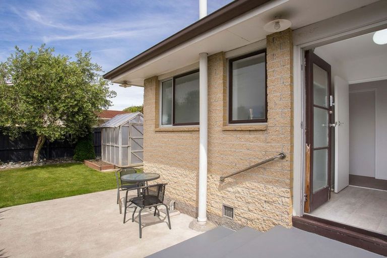 Photo of property in 3/155 Bowhill Road, New Brighton, Christchurch, 8083