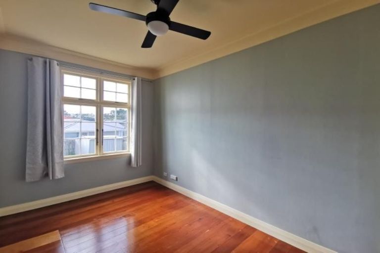 Photo of property in 3 Monowai Road, Johnsonville, Wellington, 6037