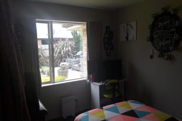 Photo of property in 5 Marlowe Place, Rolleston, 7614