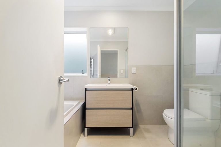 Photo of property in 34 Tamiro Road, Whenuapai, Auckland, 0618