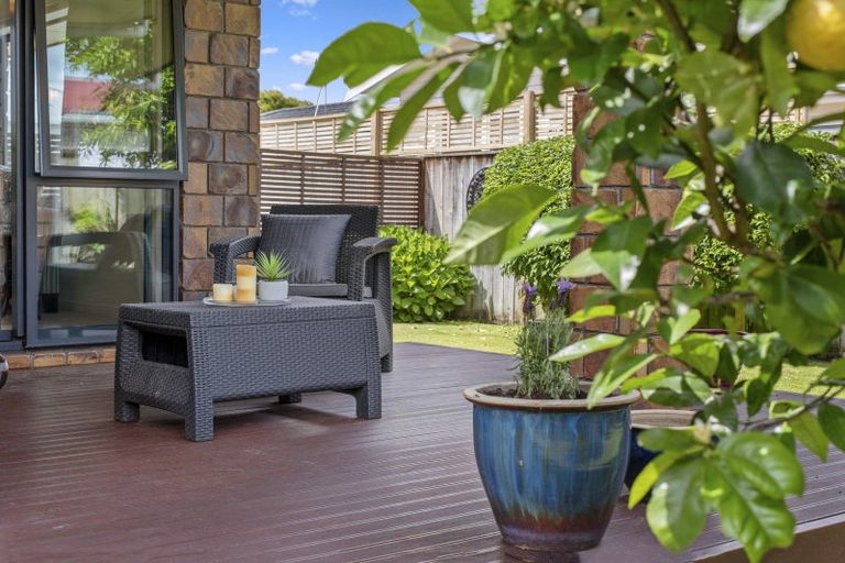 Photo of property in 34a Trafalgar Street, Levin, 5510