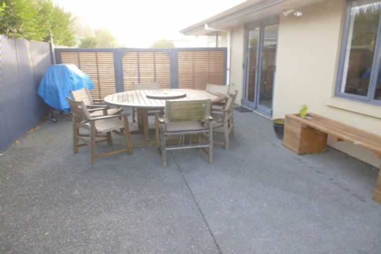 Photo of property in 549a Cranford Street, Papanui, Christchurch, 8052