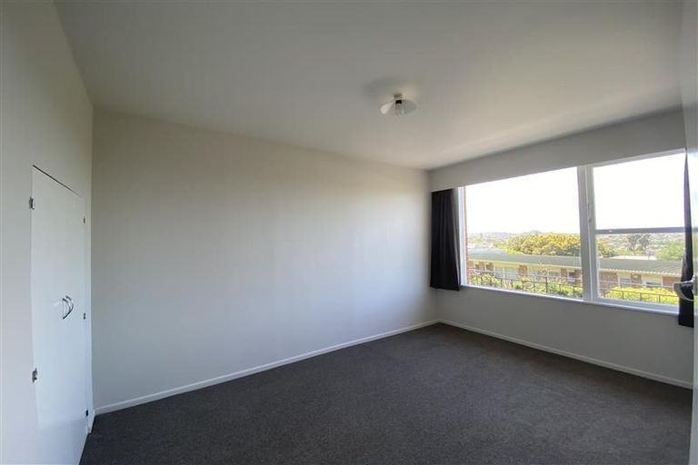 Photo of property in 4/63e Owairaka Avenue, Mount Albert, Auckland, 1025