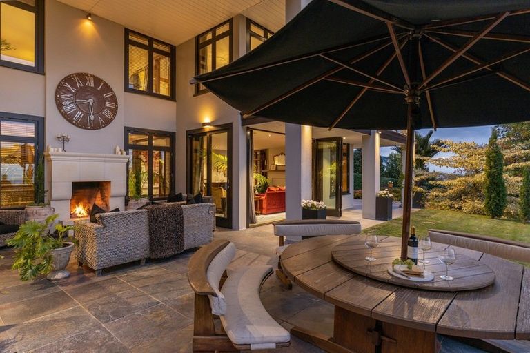 Photo of property in 19 Tosswill Road, Tahunanui, Nelson, 7011