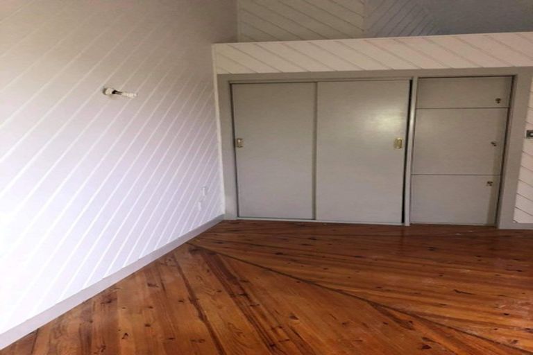 Photo of property in 542b Whangaparaoa Road, Stanmore Bay, Whangaparaoa, 0932