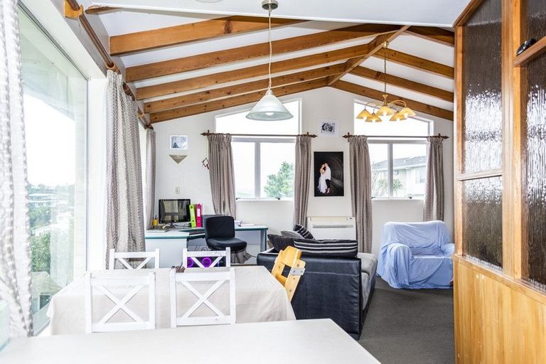 Photo of property in 5 Tay Street, Spotswood, New Plymouth, 4310