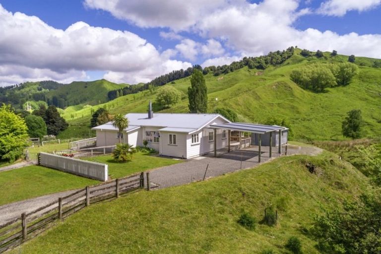 Photo of property in 3050 Tiniroto Road, Tiniroto, Manutuke, 4078