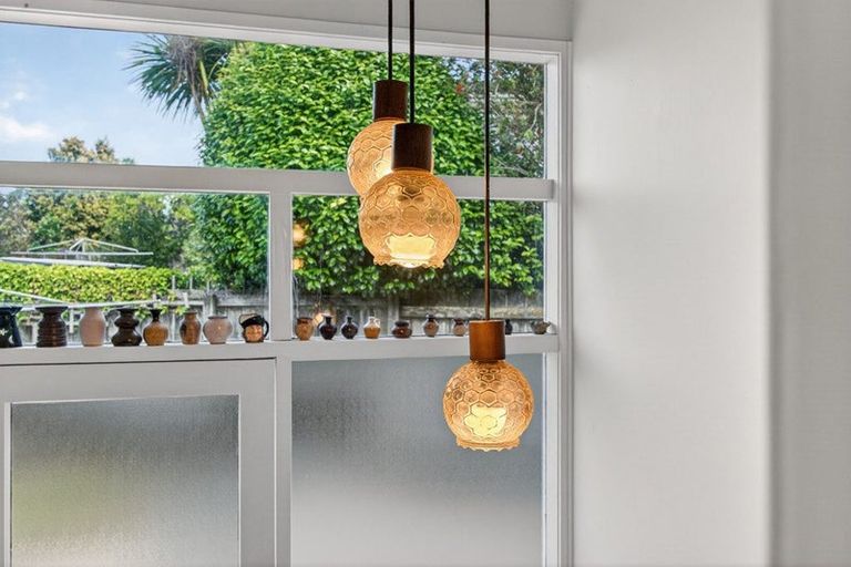 Photo of property in 98 Eban Avenue, Hillcrest, Auckland, 0627