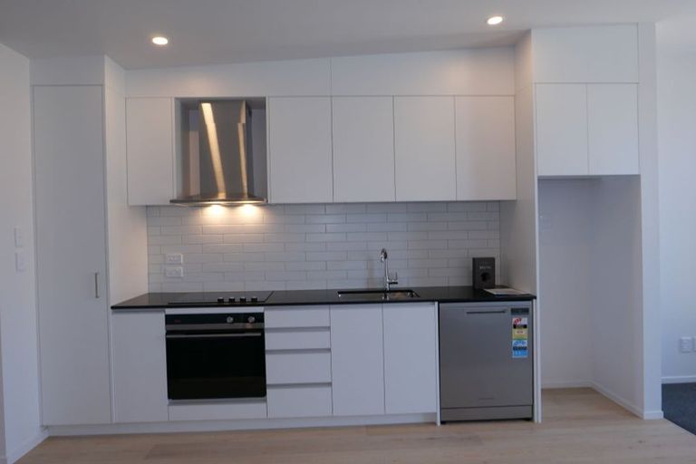 Photo of property in 19 Kamahi Place, Paraparaumu, 5032