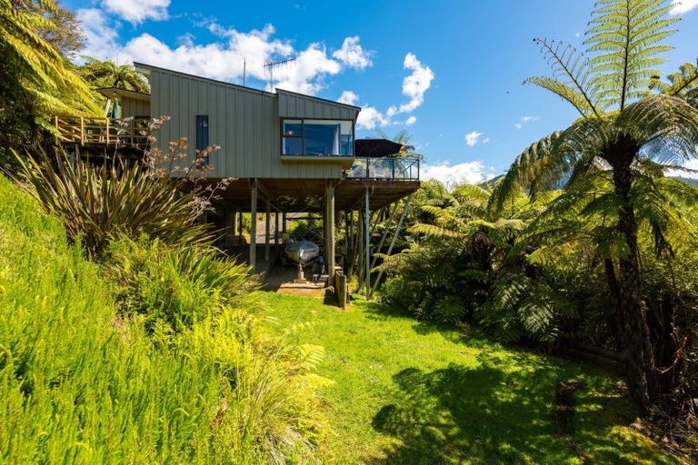 Photo of property in 328 Moetapu Bay Road, Moetapu Bay, Linkwater, 7282