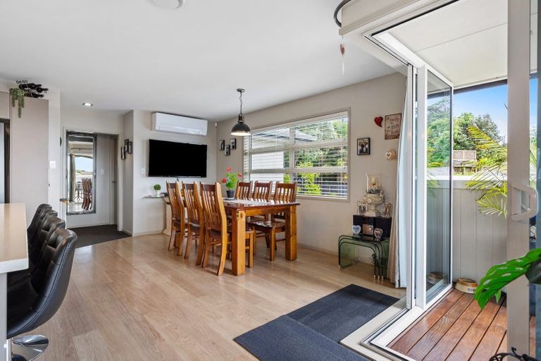 Photo of property in 37 Contour Avenue, Pyes Pa, Tauranga, 3112
