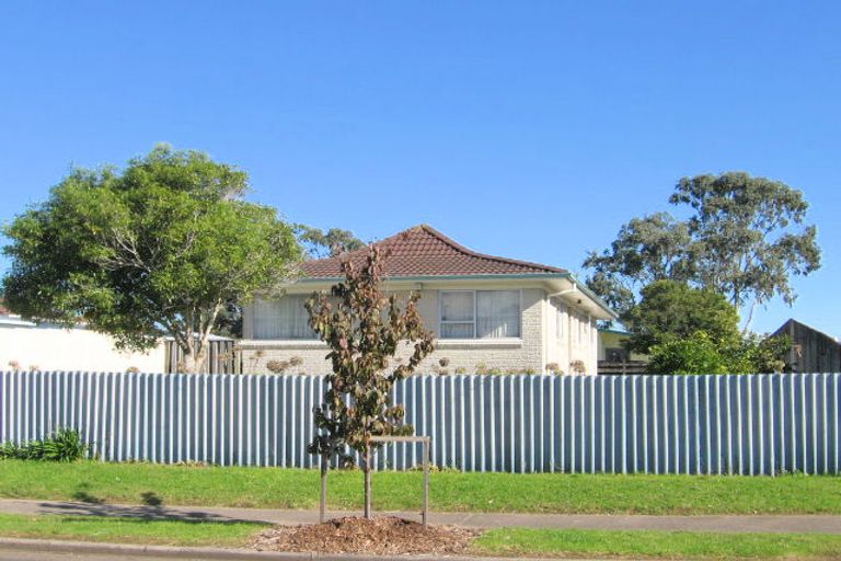 Photo of property in 6 Ravenna Way, Clover Park, Auckland, 2023