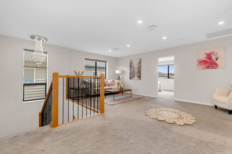 Photo of property in 20 Tinaku Road, Flat Bush, Auckland, 2019