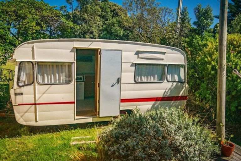 Photo of property in 50 Rua Avenue, Waitarere Beach, Levin, 5510