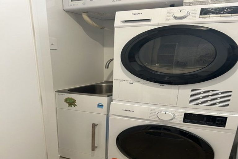 Photo of property in 3/261g Madras Street, Christchurch Central, Christchurch, 8011