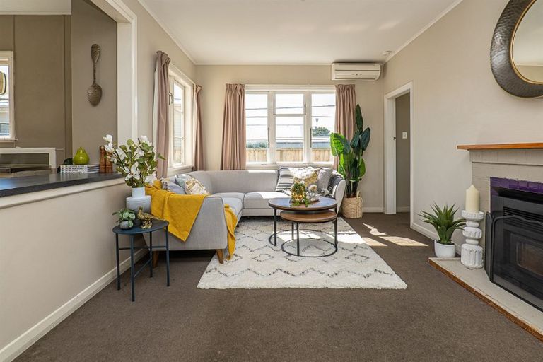 Photo of property in 39 Holland Street, Avonside, Christchurch, 8061