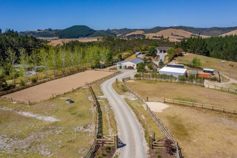 Photo of property in 128 Montrose Road, Kerikeri, 0293