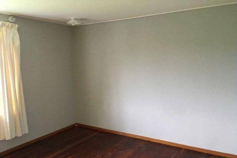 Photo of property in 42 View Street, Maungaturoto, 0520