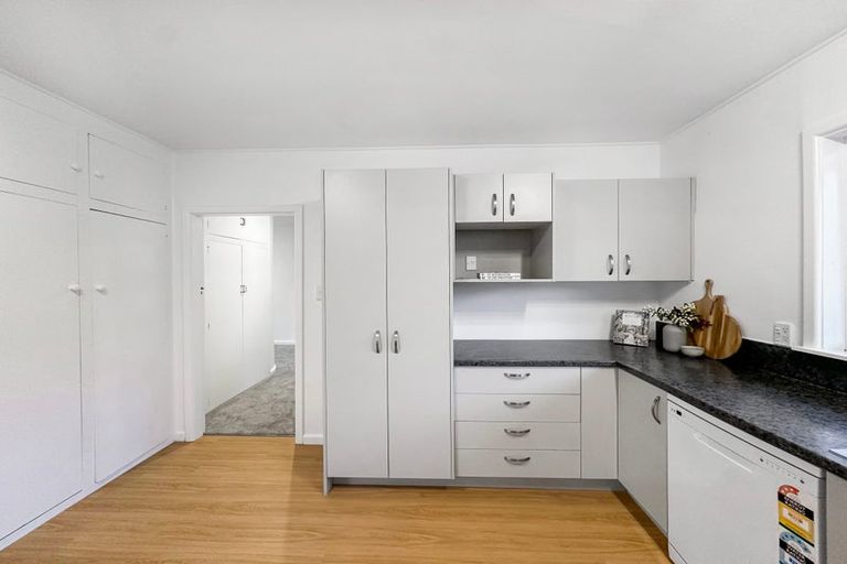 Photo of property in 265 Cranford Street, St Albans, Christchurch, 8052