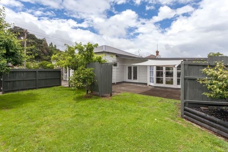 Photo of property in 805 Queen Sh25 Street, Thames, 3500