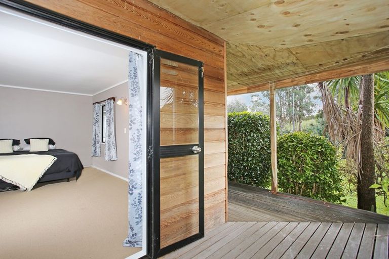 Photo of property in 943 Glenbrook Road, Glenbrook, Pukekohe, 2679