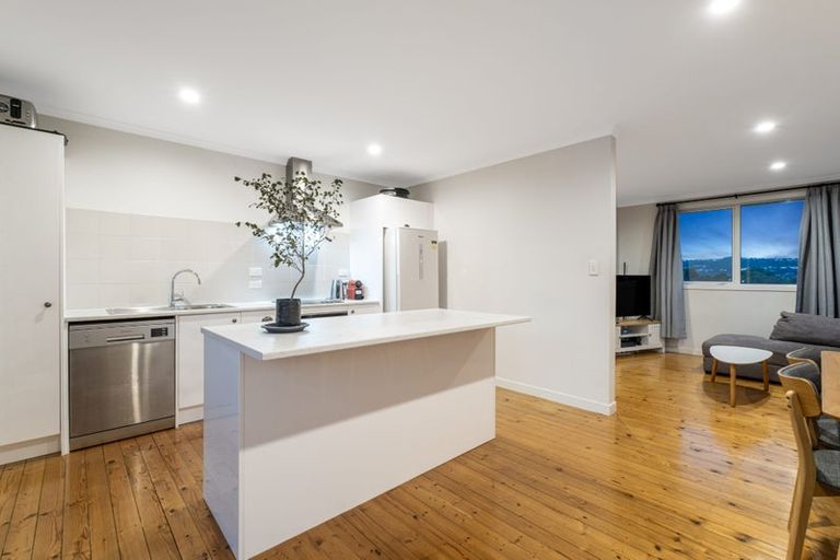 Photo of property in 110 Te Pene Avenue, Titahi Bay, Porirua, 5022