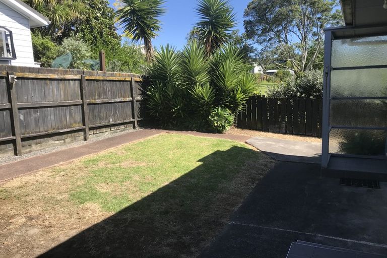 Photo of property in 3 Haverstock Road, Sandringham, Auckland, 1025