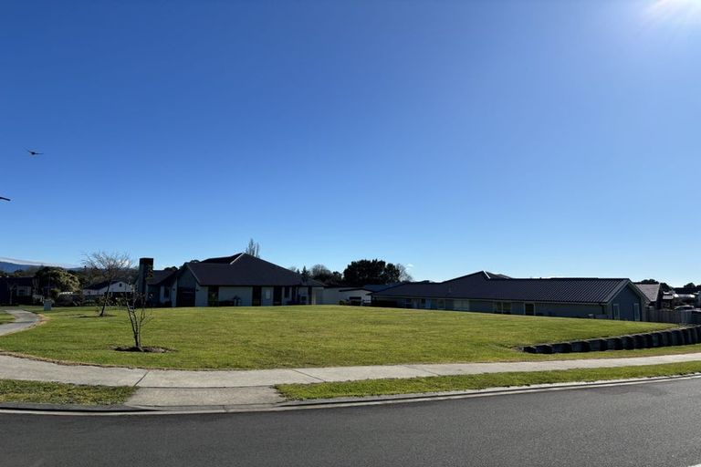 Photo of property in 4 Fairwayview Drive, Omokoroa, 3114