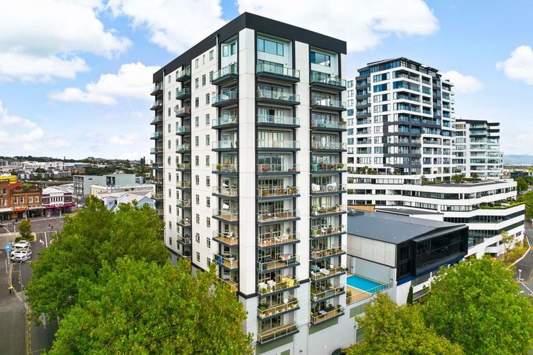 Photo of property in Highgate Towers, 1c/8 Howe Street, Freemans Bay, Auckland, 1011